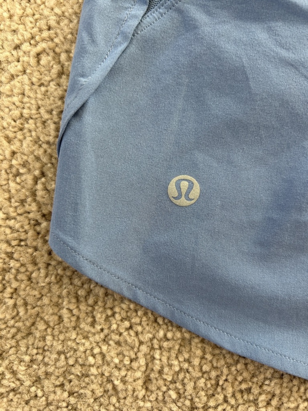 Women’s Lululemon Pool Party Speed Up Shorts *Updated* Size 2 - Picture 3 of 8